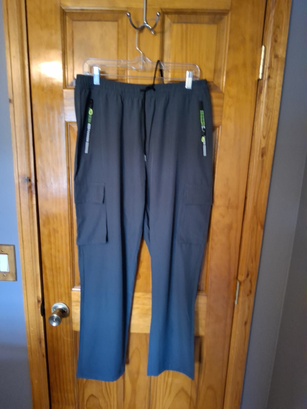 Men's Black Cargo Pants with Utility Pockets